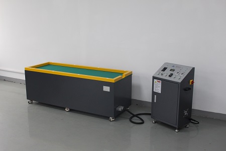 ColombiaGG1980 Metal surface cleaning machine